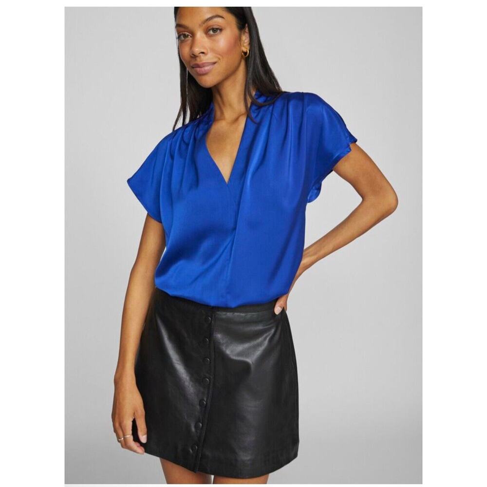Vivienne Tam Blue Split Neckline Short Sleeve Satin Drawstring Hem Blouse Sz S